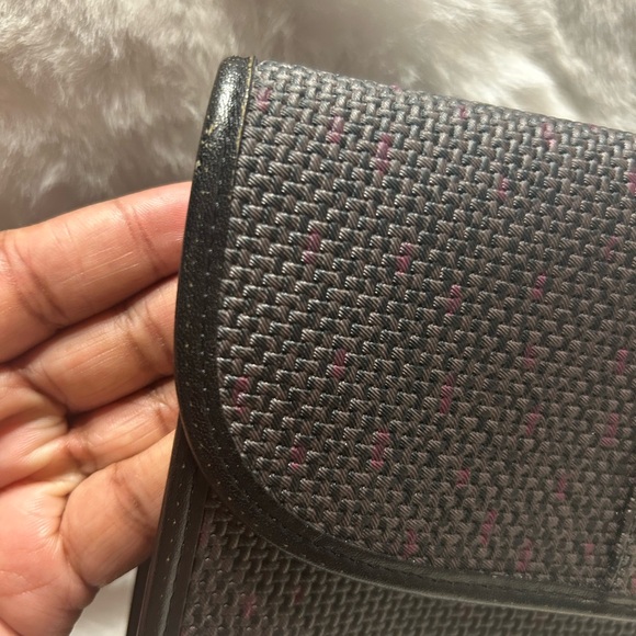 Yves Saint Laurent Vintage Woven Flap Clutch - Picture 12 of 16